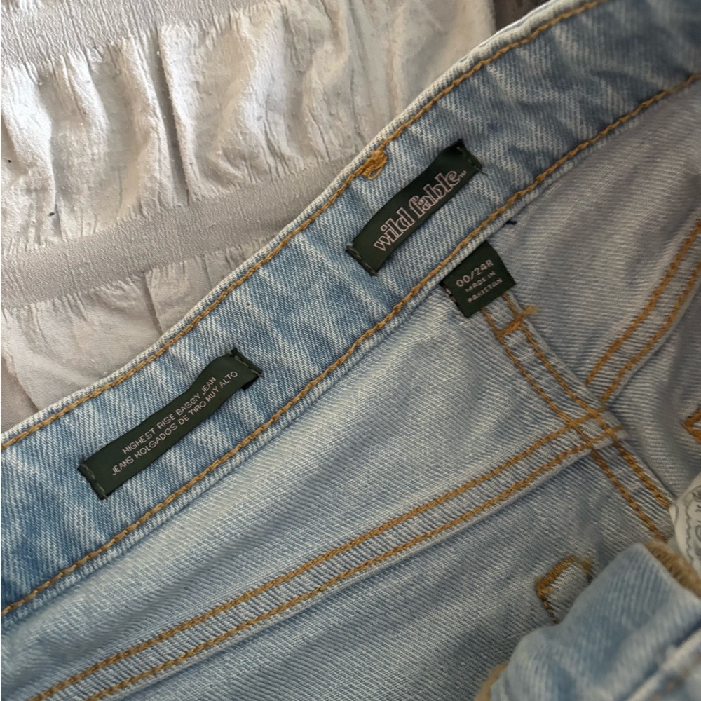 Light Blue Distressed Women's Jeans - Picture 9 of 9